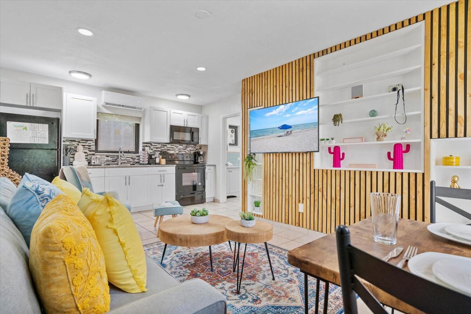 Apartmán Walnut By The Sea Hollywood Pokoj fotografie